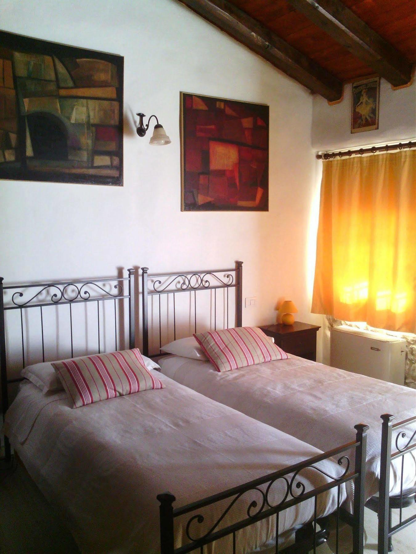 Albergo Julienne Arba Luaran gambar